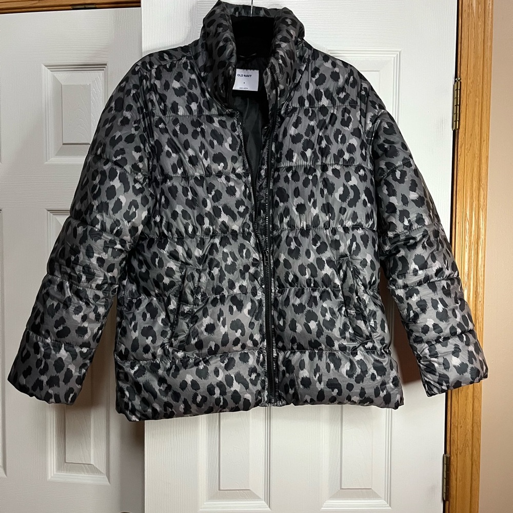Old Navy Leopard Print Puffer Jacket